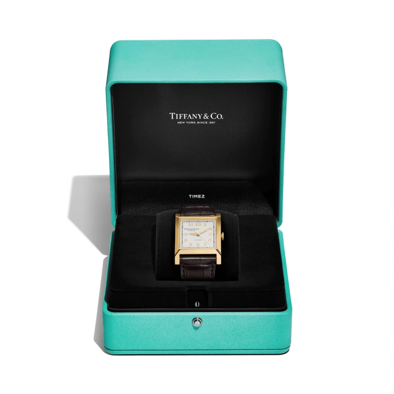 Tiffany,Union Square 30mm,30mm,Yellow Gold,Stainless Steel,White,Automatic,Square,Gold,74862748