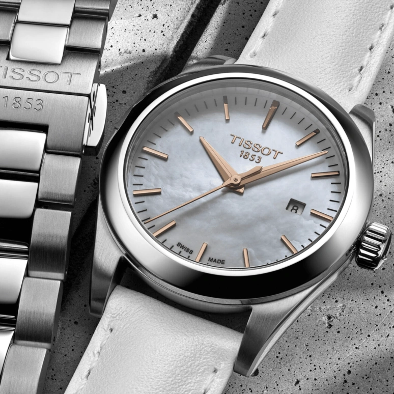 Tissot,T-Lady 29.30mm,29.30mm,Stainless Steel,White,Quartz,Day,26280hours,T132,T132.010.11.111.00