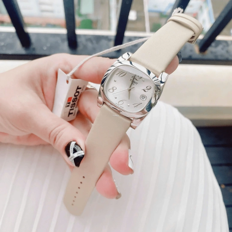 Tissot,T-Trend 33mm,33mm,Stainless Steel,Silver,Quartz,Day,26280hours,T009,T009.310.17.037.00