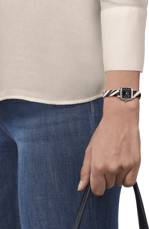 Tissot,Lovely 20mm,20mm,Stainless Steel,Black,Sapphire,Crystal Glass,T058,T058.109.17.056.00