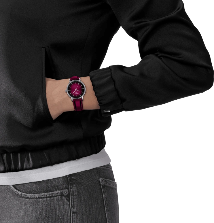 Tissot,T-Classic 34mm,34mm,Stainless Steel,Gradient,Pink Red,Black,Quartz,Sapphire,Round,T143,T143.210.17.331.00