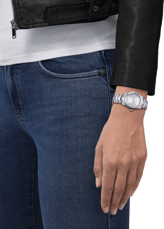Tissot,T-Lady 29.30mm,29.30mm,Stainless Steel,Silver,Quartz,Day,26280hours,T132,T132.010.11.031.00