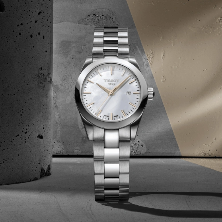 Tissot,T-Lady 29.30mm,29.30mm,Stainless Steel,White,Quartz,Day,26280hours,T132,T132.010.11.111.00