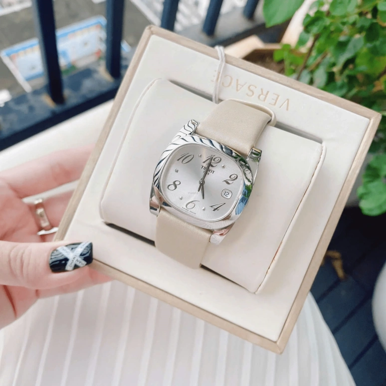 Tissot,T-Trend 33mm,33mm,Stainless Steel,Silver,Quartz,Day,26280hours,T009,T009.310.17.037.00