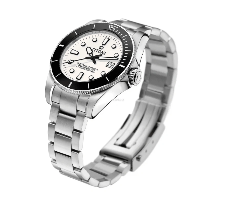 Titoni,SEASCOPER 42mm,42mm,Stainless Steel,White,Automatic,Day,Sapphire,Crystal Glass,83300 S,83300 S-BK-713