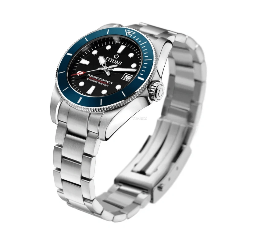 Titoni,SEASCOPER 42mm,42mm,Stainless Steel,Black,Automatic,Day,Sapphire,Crystal Glass,83300 S,83300 S-BE-706