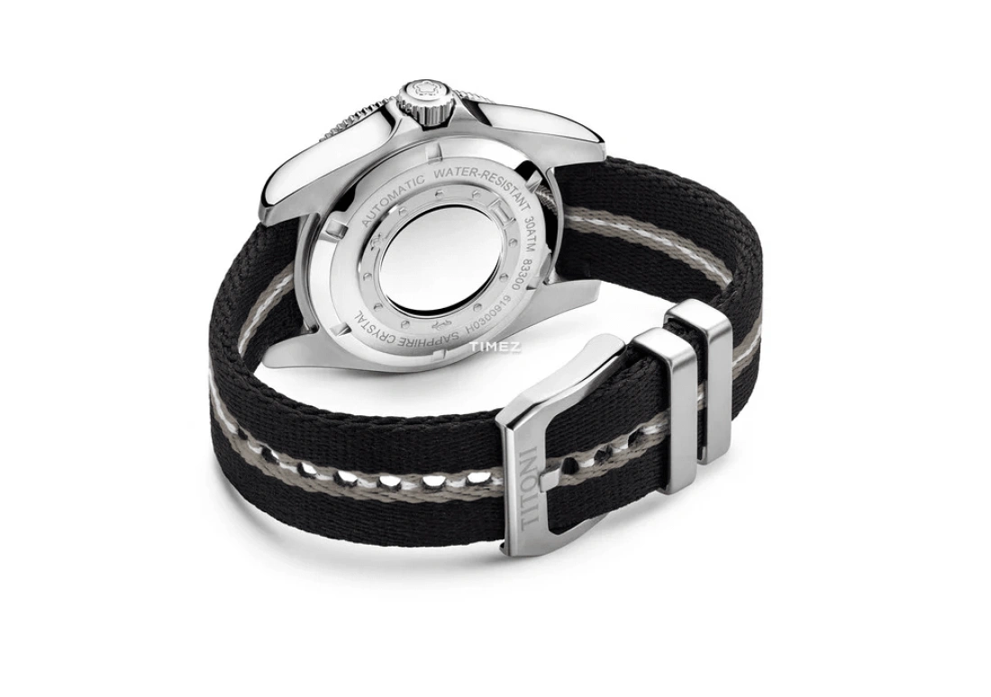 Titoni,SEASCOPER 42mm,42mm,Stainless Steel,Black,Automatic,Day,Sapphire,Crystal Glass,83300 SBK,83300 SBK-T5-702
