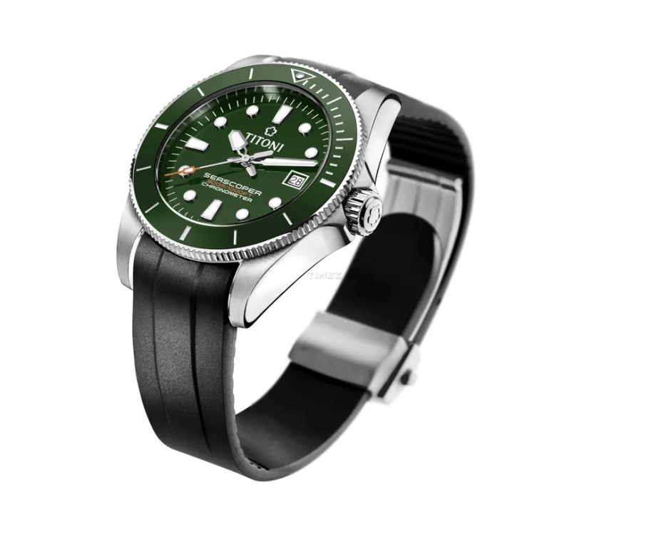 Titoni,SEASCOPER 42mm,42mm,Stainless Steel,Green,Automatic,Day,Sapphire,Crystal Glass,83300 S,83300 S-GN-R-703