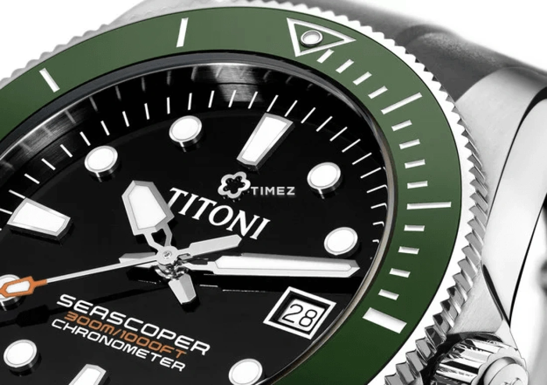 Titoni,SEASCOPER 42mm,42mm,Stainless Steel,Black,Automatic,Day,Sapphire,Crystal Glass,83300 S,83300 S-GN-R-702