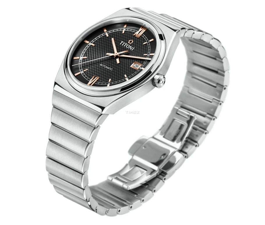 Titoni,IMPETUS 39.50mm,39.50mm,Stainless Steel,Black,Light,Automatic,Day,Sapphire,Crystal Glass,83751 S,83751 S-626R