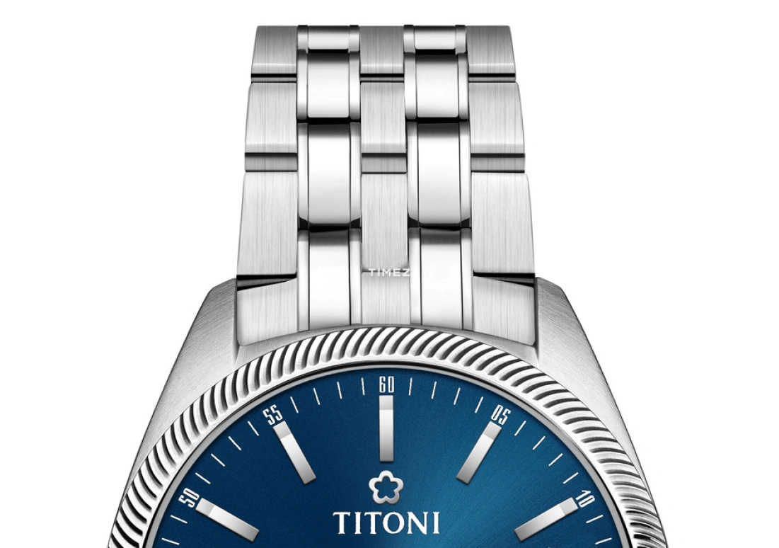 Titoni,COSMO 33.50mm,33.50mm,Stainless Steel,Blue,Automatic,Day,Sapphire,Crystal Glass,828 S,828 S-612