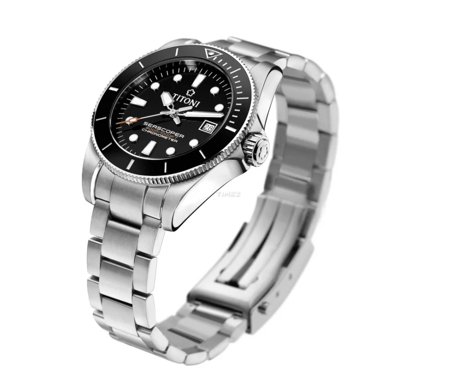 Titoni,SEASCOPER 42mm,42mm,Stainless Steel,Black,Automatic,Day,Sapphire,Crystal Glass,83300 S,83300 S-BK-702