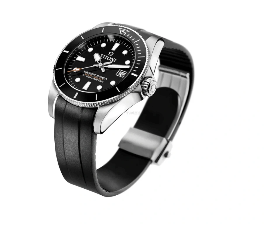 Titoni,SEASCOPER 42mm,42mm,Stainless Steel,Black,Automatic,Day,Sapphire,Crystal Glass,83300 S,83300 S-BK-R-702