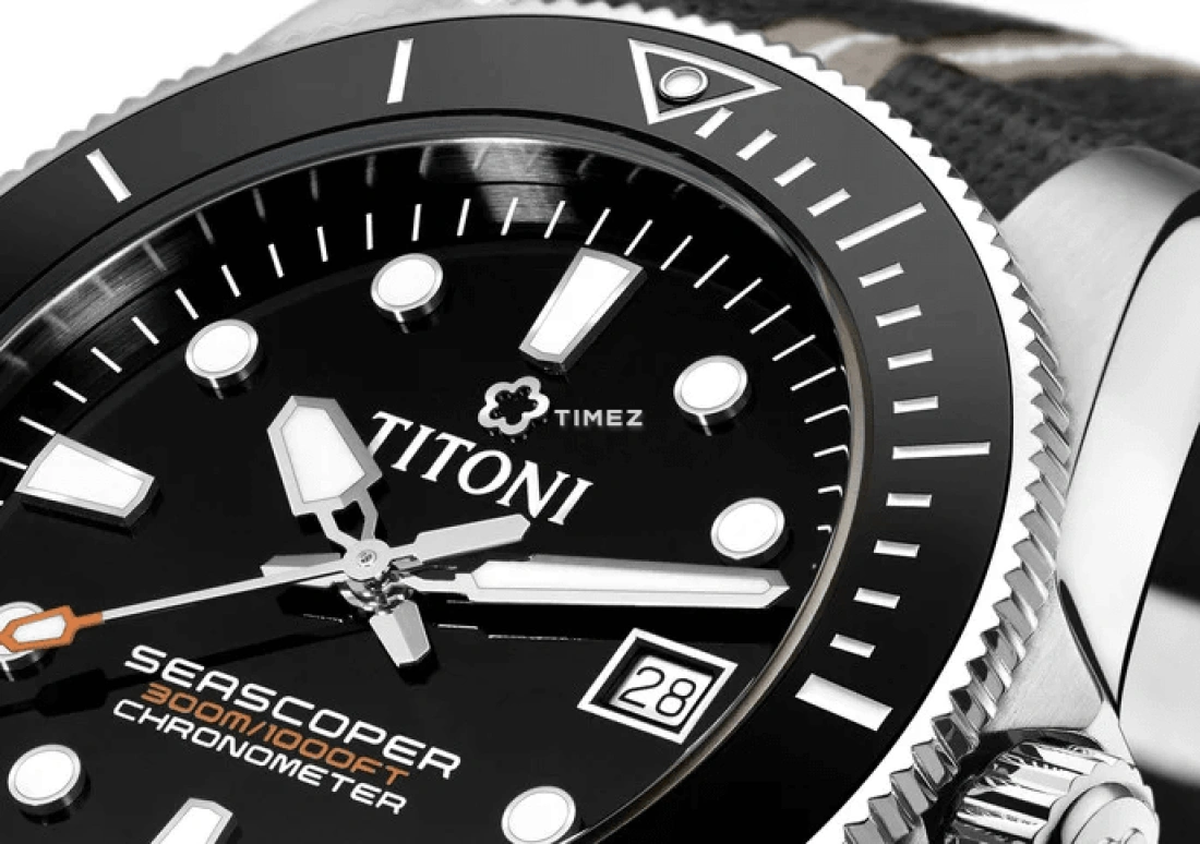 Titoni,SEASCOPER 42mm,42mm,Stainless Steel,Black,Automatic,Day,Sapphire,Crystal Glass,83300 SBK,83300 SBK-T5-702