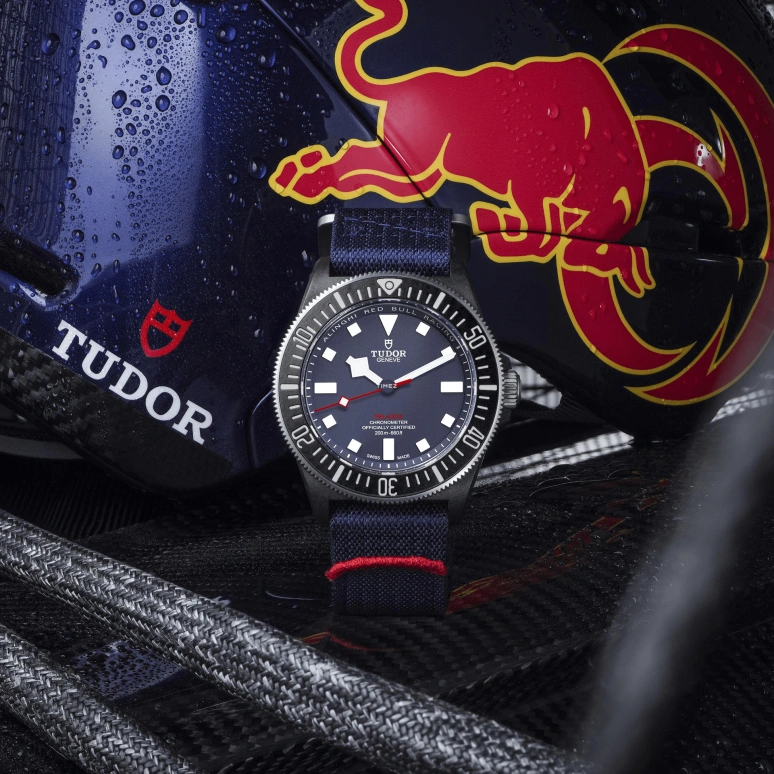 Tudor,Pelagos FXD 43mm,43mm,Titanium,Blue,Automatic,70hours,In-house Caliber,25707KN,25707KN-0001