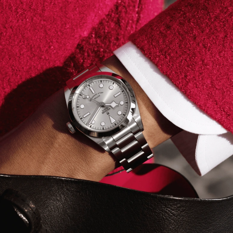 Tudor,Black Bay 31-36-39-41 32mm,32mm,Stainless Steel,Silver,Automatic,42hours,In-house Caliber,79580,79580-0007