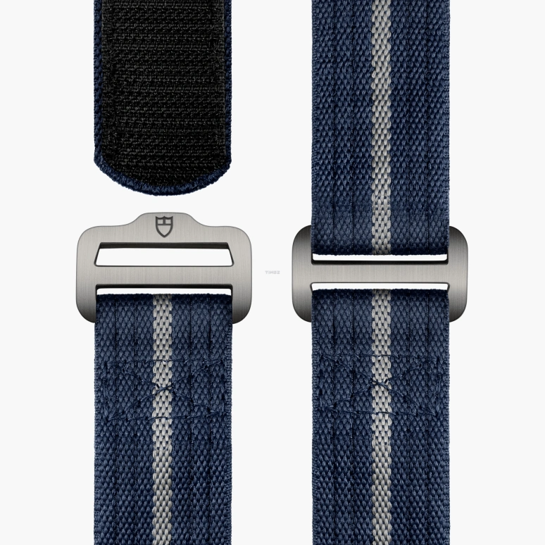 Tudor,Pelagos 42mm,42mm,Titanium,Blue,Automatic,42hours,Sapphire,Crystal Glass,M25707B,M25707B/22-0001