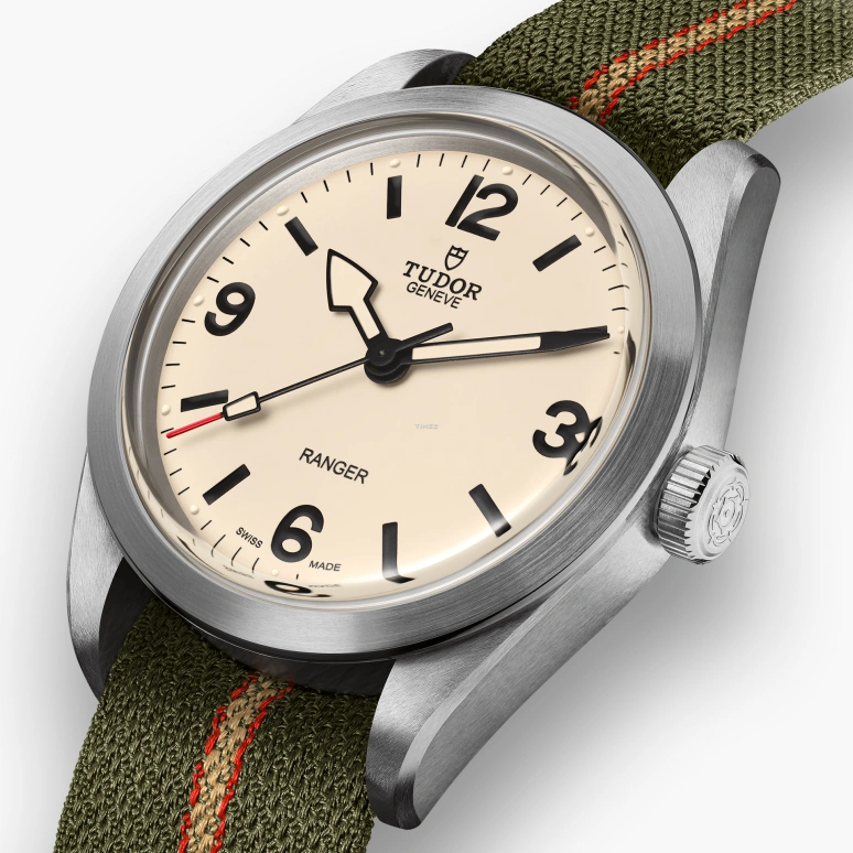Tudor,Ranger 39mm,39mm,Stainless Steel,Cream,Automatic,70hours,In-house Caliber,79950,79950-0011