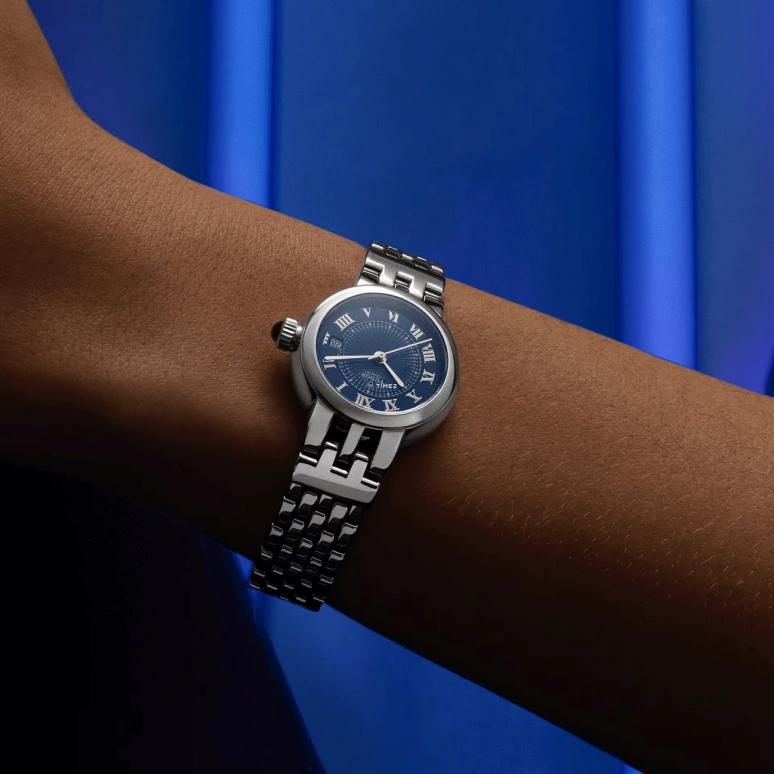 Tudor,Clair de Rose 26mm,26mm,Stainless Steel,Blue,Automatic,Day,38hours,35200,35200-0009