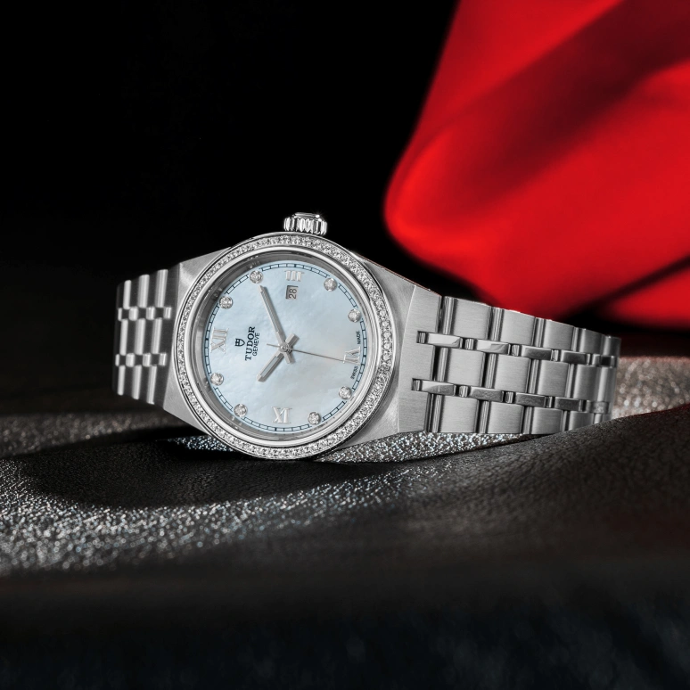 Tudor,Royal 28mm,28mm,Stainless Steel,White,Automatic,Date,38hours,28320,28320-0001