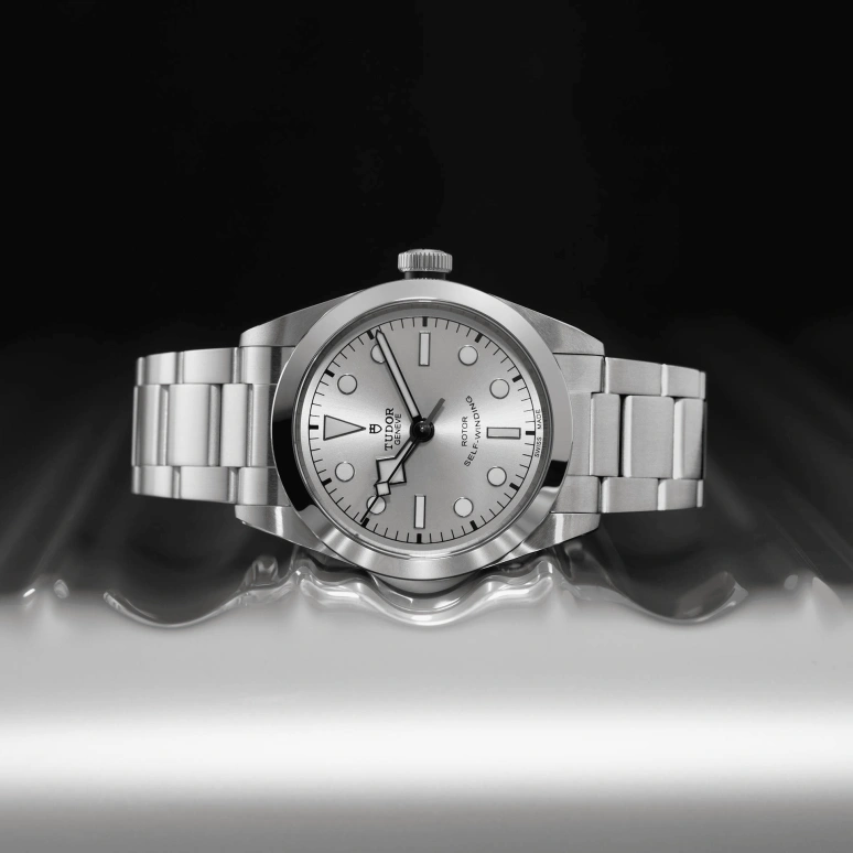 Tudor,Black Bay 31-36-39-41 32mm,32mm,Stainless Steel,Silver,Automatic,42hours,In-house Caliber,79580,79580-0007