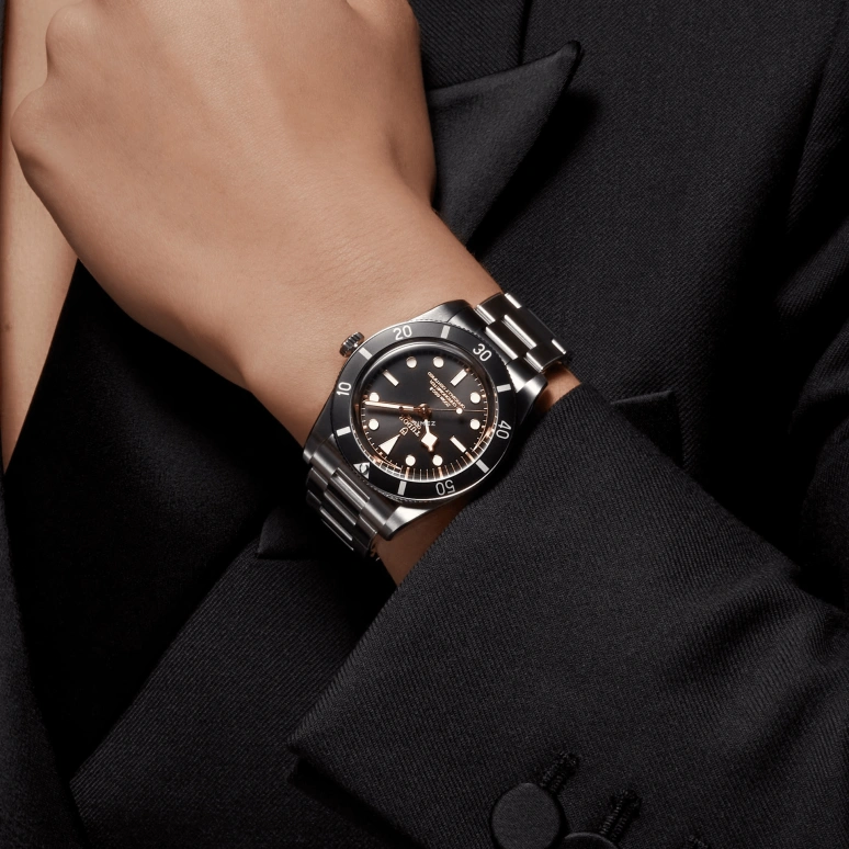 Tudor,Black Bay 54 37mm,37mm,Stainless Steel,Black,Automatic,70hours,In-house Caliber,79000N,79000N-0001