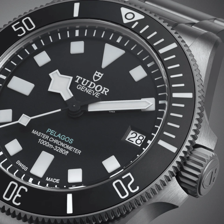 Tudor,Pelagos 43mm,43mm,Titanium,Black,Automatic,Day,65hours,2543C1A7NU,2543C1A7NU-0001