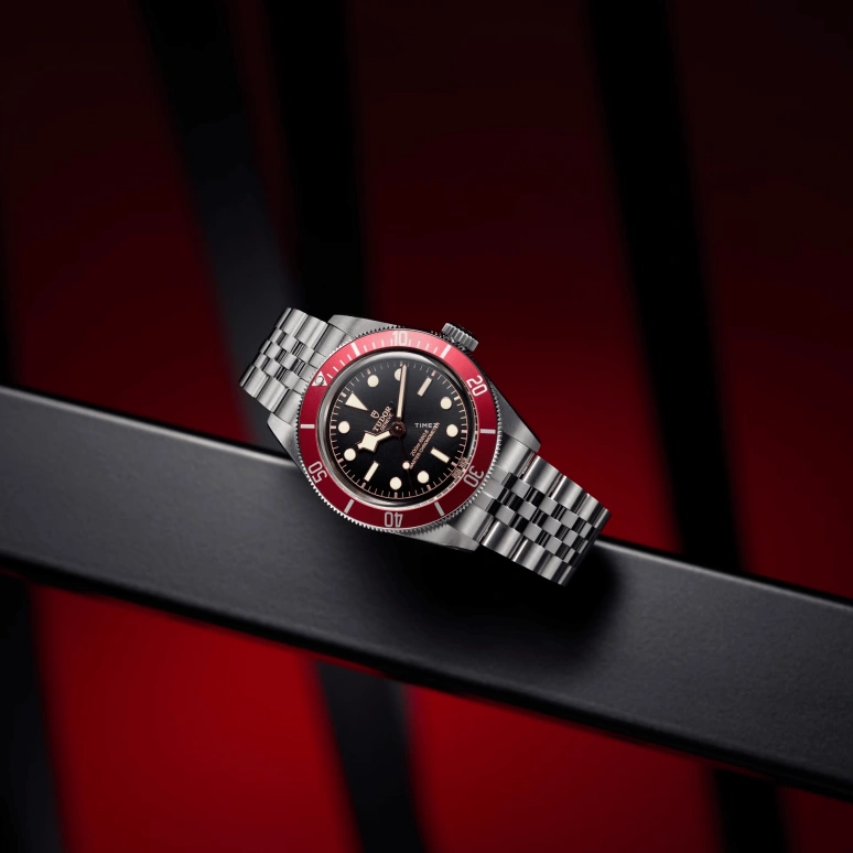 Tudor,Black Bay 41mm,41mm,Stainless Steel,Black,Automatic,70hours,In-house Caliber,7941A1A0RU,7941A1A0RU-0003