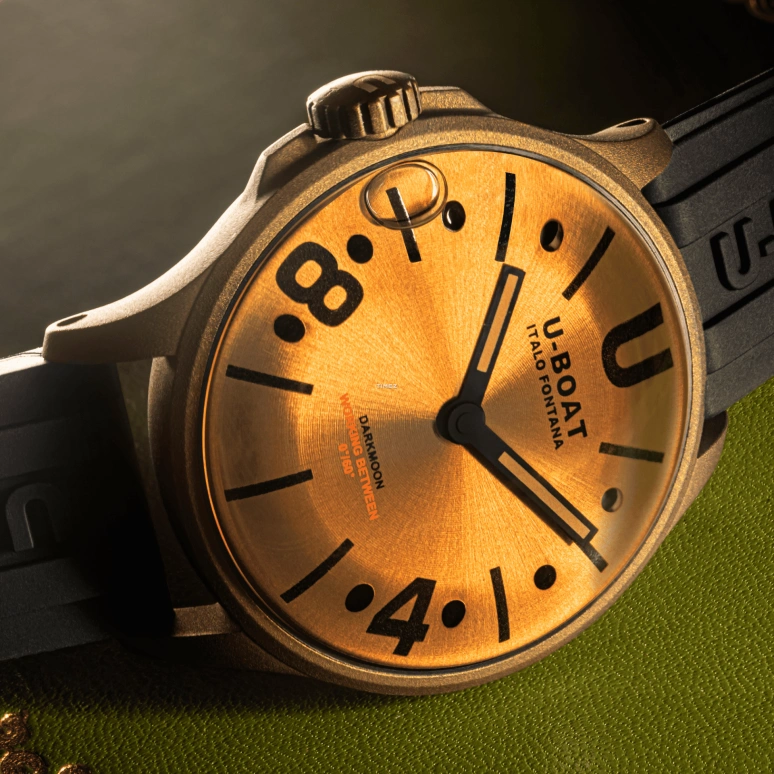 U-Boat,Darkmoon 40mm,40mm,Stainless Steel,Bronze,Orange,Quartz,Sapphire,Crystal Glass,Round,9547