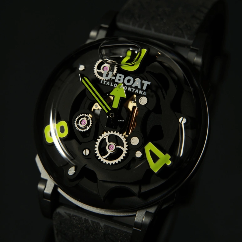 U-Boat,U-65 44mm,44mm,Stainless Steel,Black,Quartz,Sapphire,Crystal Glass,Round,3351