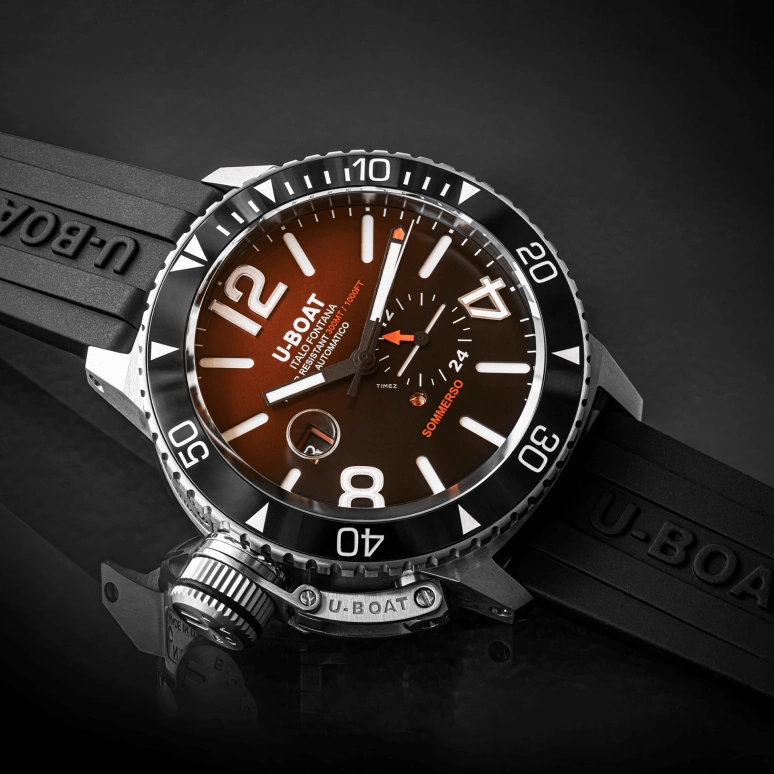 U-Boat,Sommerso 46mm,46mm,Stainless Steel,Wine Red,Black,Silver,Automatic,Day,41hours,9521