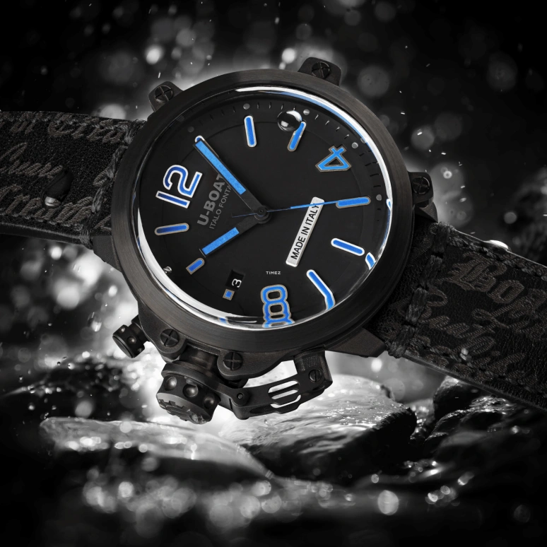 U-Boat,Capsule 45mm,45mm,Stainless Steel,Black,Blue,Automatic,Day,41hours,8808
