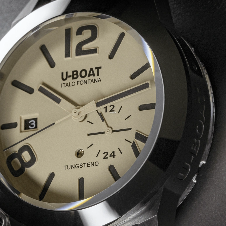 U-Boat,Classico 42mm,42mm,Stainless Steel,Cream,Automatic,Day,Sapphire,8892