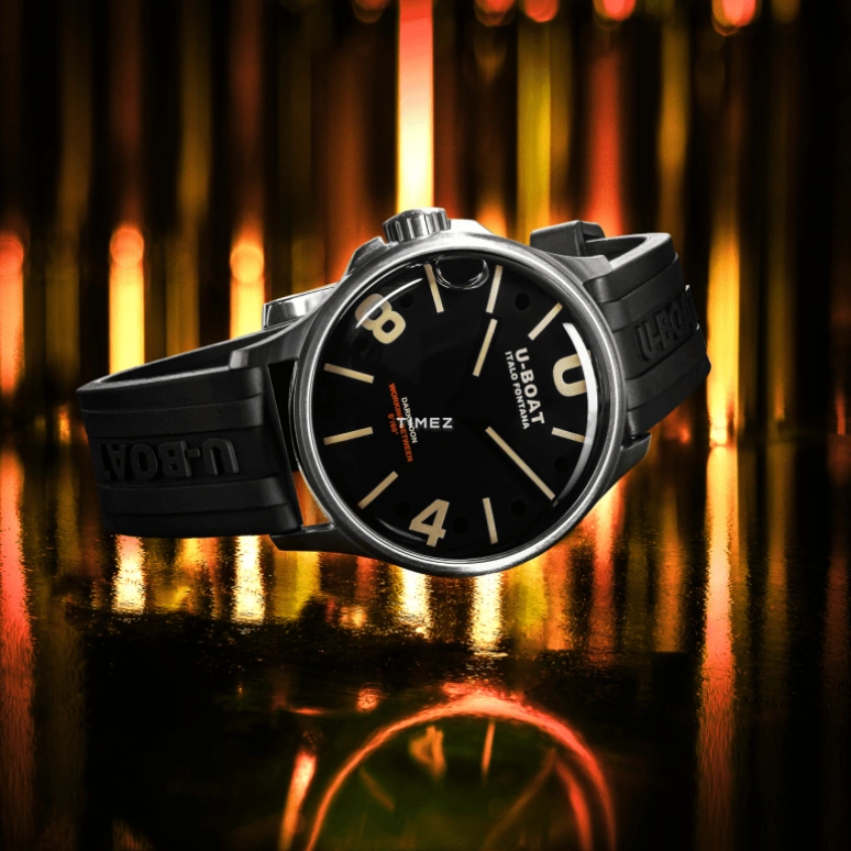 U-Boat,Darkmoon 40mm,40mm,Stainless Steel,Black,Quartz,Sapphire,Round,9018,9018/B