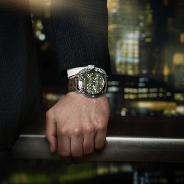 U-Boat,Chimera 46mm,46mm,Stainless Steel,White,Green,Automatic,Day,Sapphire,Crystal Glass,9604