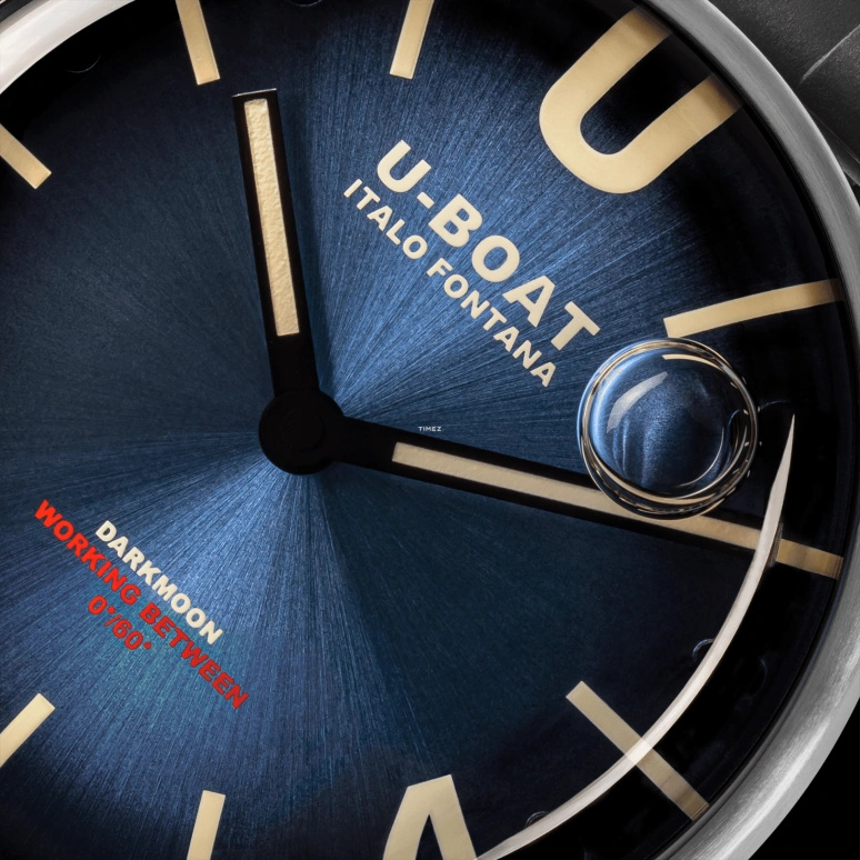 U-Boat,Darkmoon 44.80mm,44.80mm,Stainless Steel,Blue,Black,Beige,Quartz,Sapphire,Round,8704,8704/D