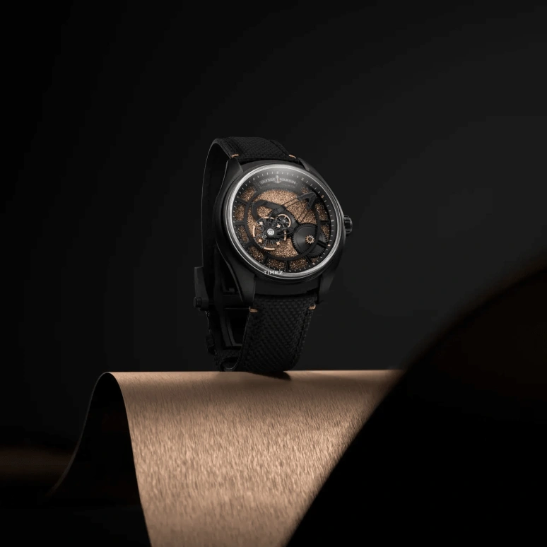 Ulysse Nardin,Freak 43mm,43mm,Titanium,Rose Gold,Automatic,Carrousel,72hours,2303,2303-270-4A/3A