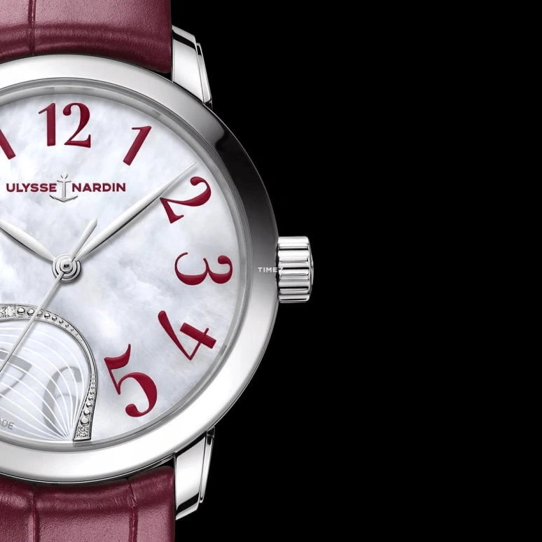 Ulysse Nardin,Classico 34mm,34mm,Stainless Steel,White,Automatic,42hours,In-house Caliber,8153,8153-230/60-06
