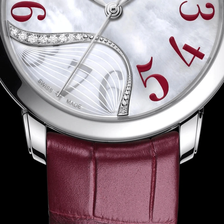 Ulysse Nardin,Classico 34mm,34mm,Stainless Steel,White,Automatic,42hours,In-house Caliber,8153,8153-230/60-06