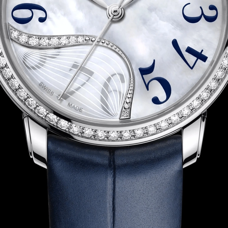 Ulysse Nardin,Classico 34mm,34mm,Stainless Steel,White,Automatic,42hours,In-house Caliber,8153,8153-230B/60-03