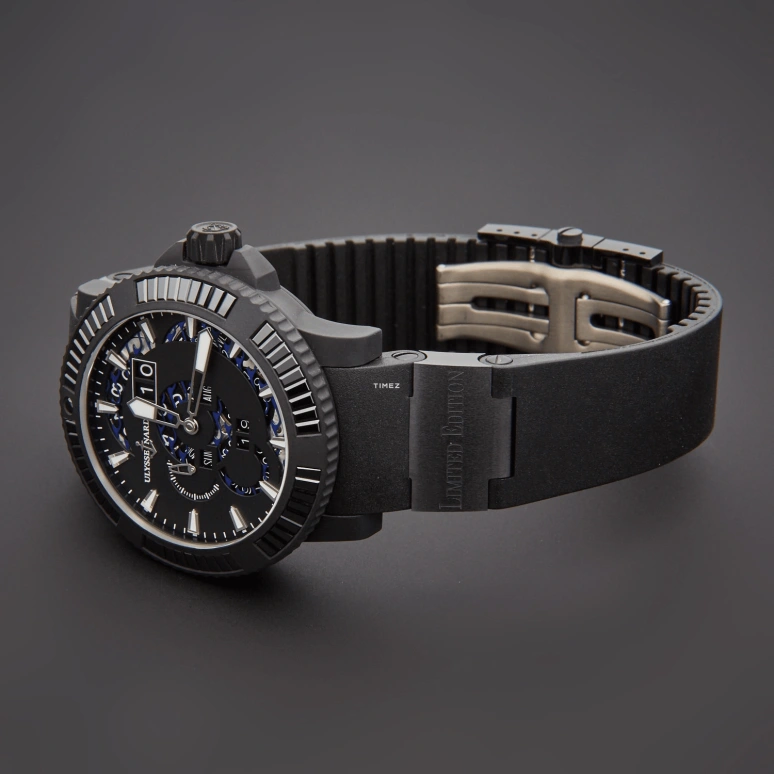 Ulysse Nardin,Complications 45.80mm,45.80mm,Stainless Steel,Black,Blue,Automatic,Perpetual Calendar,Month,Date,Dule Time,48hours,In-house Caliber,333,333-92B2-3C/923
