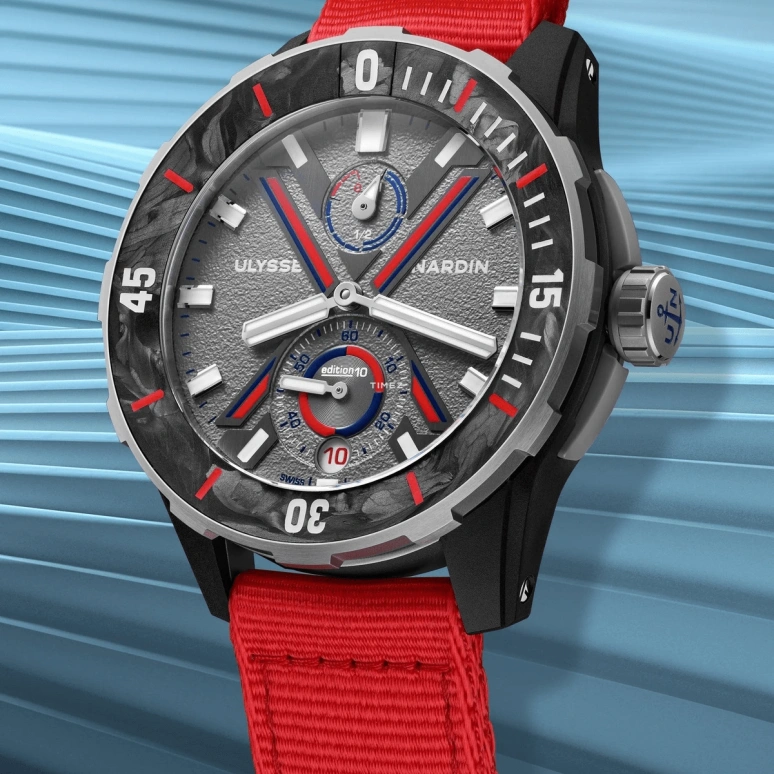 Ulysse Nardin,Diver 44mm,44mm,Carbon,Grey,Automatic,Day,Power Reserve Indicator,1183,1183-170LE-2A-VG/0B