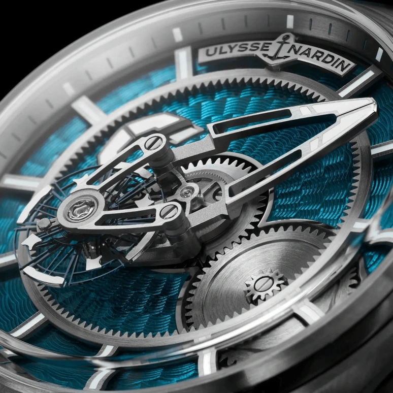Ulysse Nardin,Freak 43mm,43mm,Titanium,Silver,Blue,Automatic,72hours,In-house Caliber,2303,2303-270LE-3AE-SED/3A