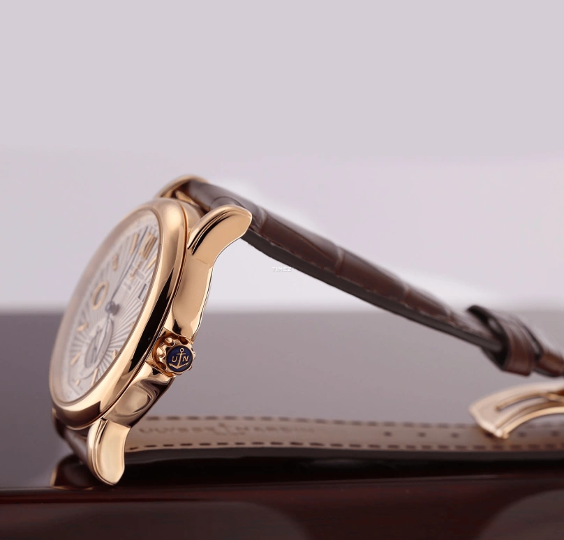 Ulysse Nardin,Classico 42mm,42mm,Rose Gold,White,Brown,Automatic,Dule Time,Big Date,246,246-55/30