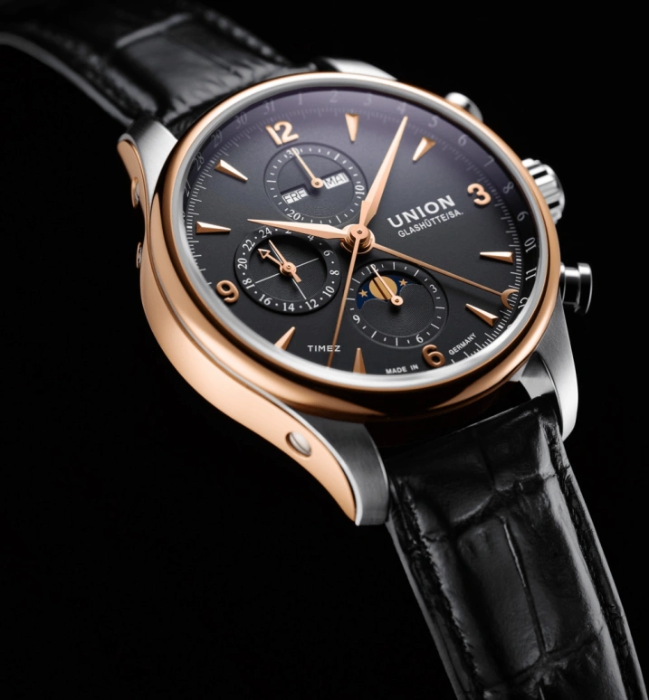 UNION,BELISAR 44mm,44mm,Stainless Steel,Stainless Steel,Black,Automatic,Chronograph,Moonphase,Month,Date,Sapphire,Glass,Rose Gold,D904,D904.425.46.057.11