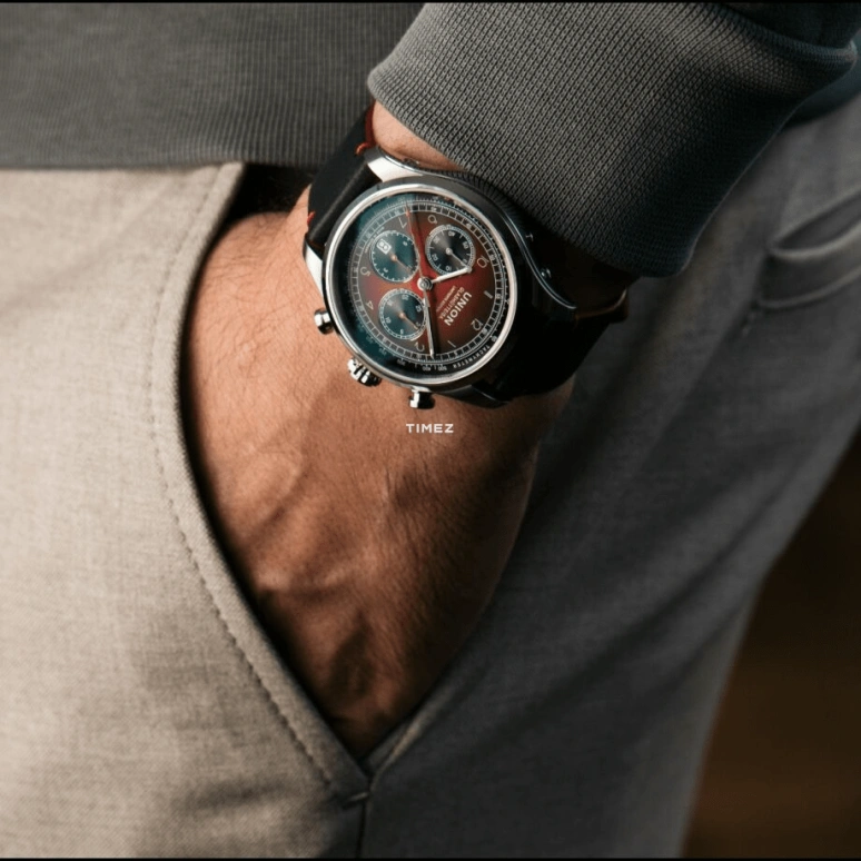 UNION,BELISAR 44mm,44mm,Stainless Steel,Stainless Steel,Red,Automatic,Chronograph,Day,D009,D009.427.16.442.09