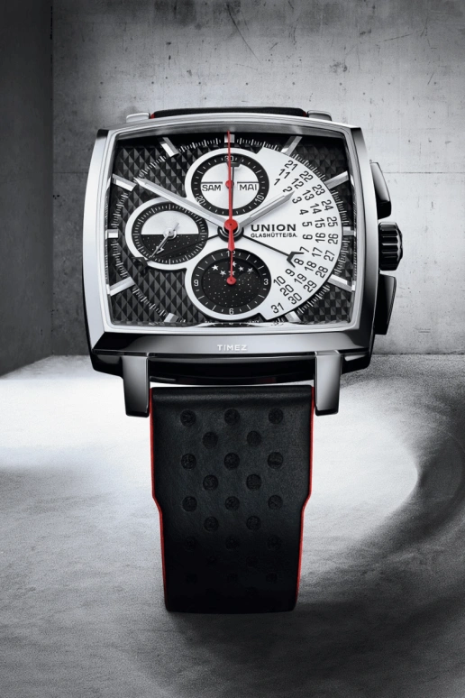 UNION,AVERIN 41mm,41mm,Stainless Steel,Stainless Steel,Black,Automatic,Chronograph,Moonphase,Month,Date,Sapphire,D015,D015.525.16.051.00