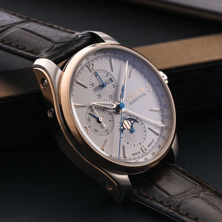 UNION,BELISAR 42mm,42mm,Stainless Steel,Rose Gold,White,Automatic,Chronograph,Moonphase,Month,Date,65hours,In-house Caliber,D907,D907.425.46.017.01