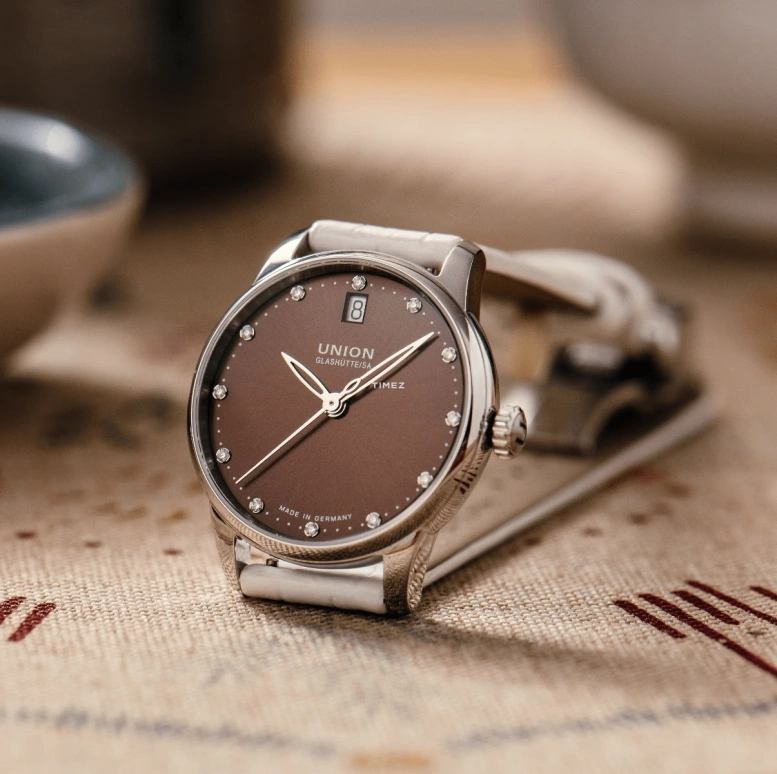 UNION,SERIS 33mm,33mm,Stainless Steel,Brown,Automatic,Day,60hours,D013,D013.207.11.296.00