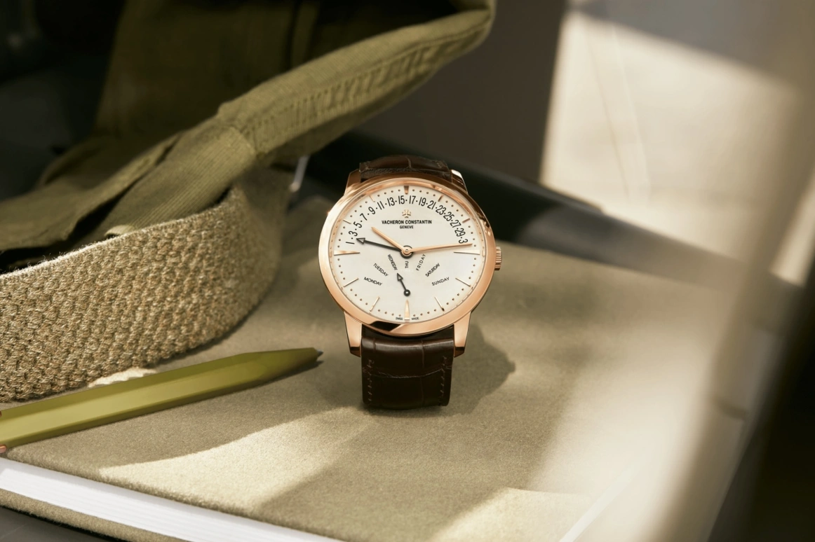 Vacheron Constantin,Patrimony 42.50mm,42.50mm,Pink Gold,Silver,Automatic,Date,Day,Flyback,Retrograde,40hours,In-house Caliber,Rizwan Ahmed,Riz Ahmed,Riz MC,4000U,4000U/000R-B110